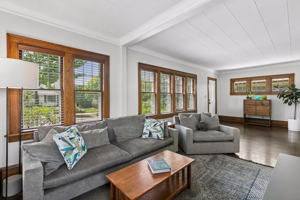 Photo of 1819 19th Avenue NE, Minneapolis, MN 55418 (MLS # 7084561)