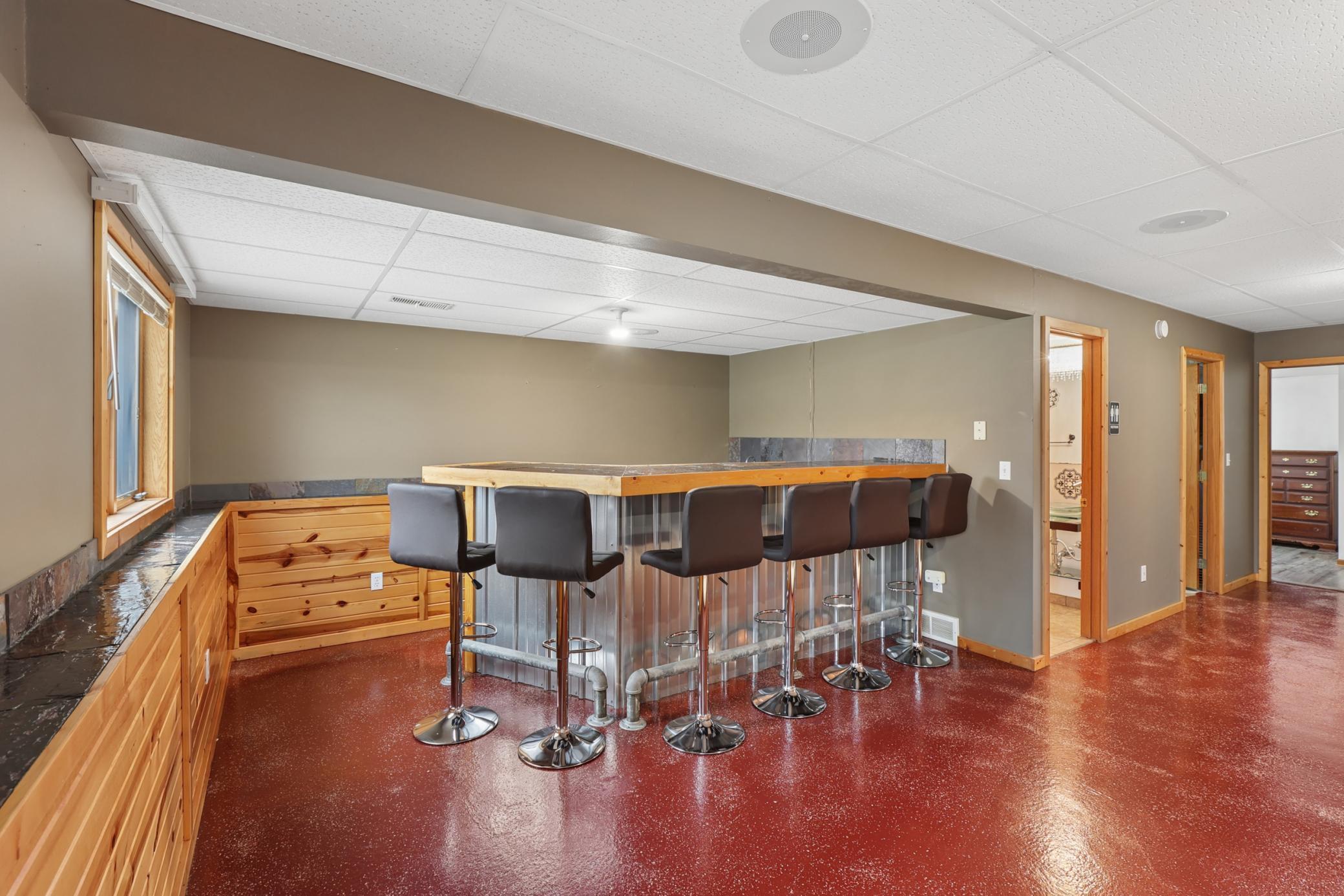 5860 Rolling Ridge Road