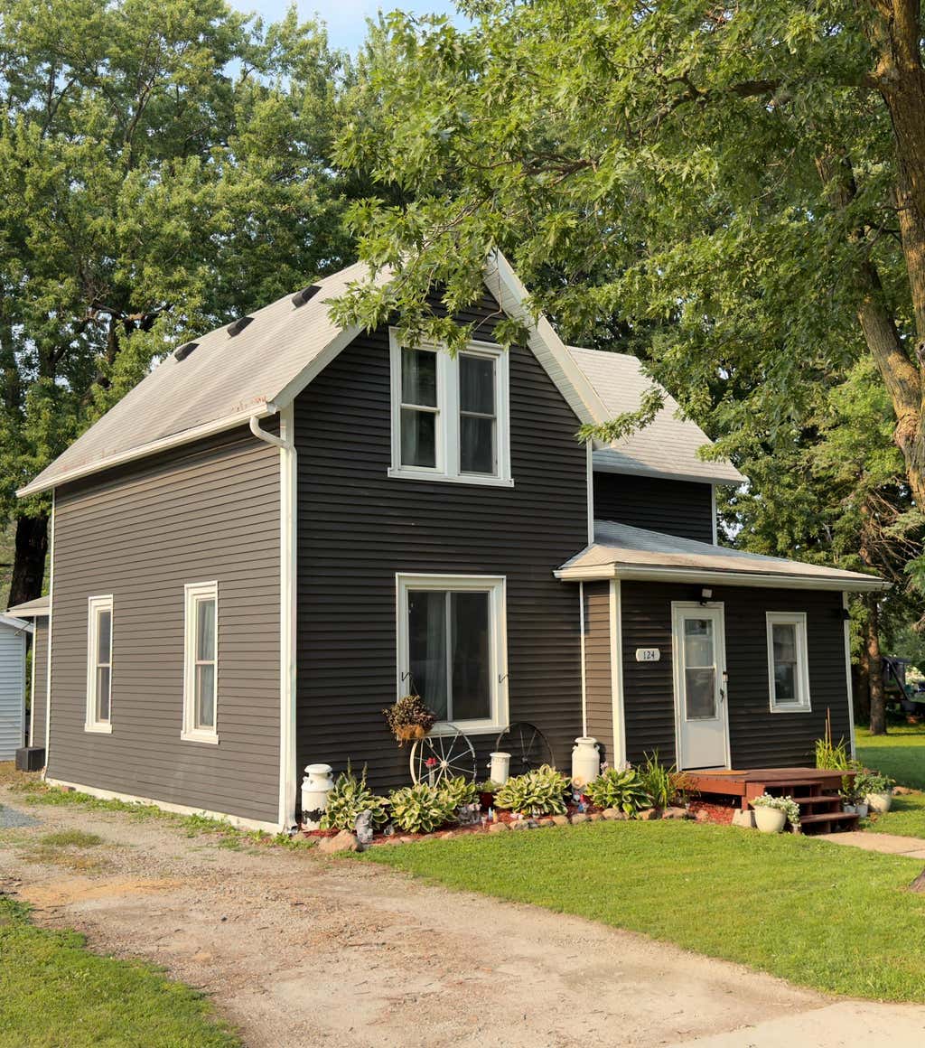Photo of 124 Arnold Street, West Concord, MN 55985 (MLS # 7124251)