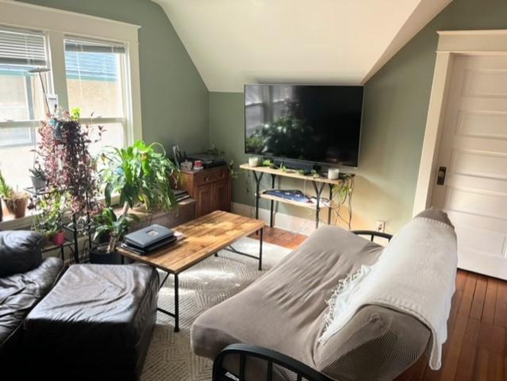 Photo of 998 Jameson Street, Saint Paul, MN 55103 (MLS # 7062289)