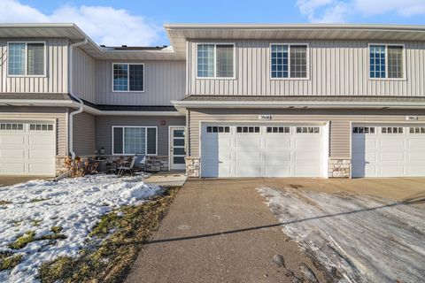 7848 W 145th Street Savage MN 55378