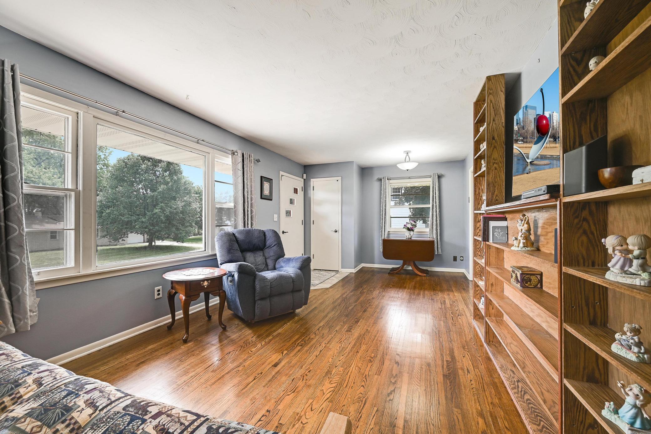 7447 Cleadis Way