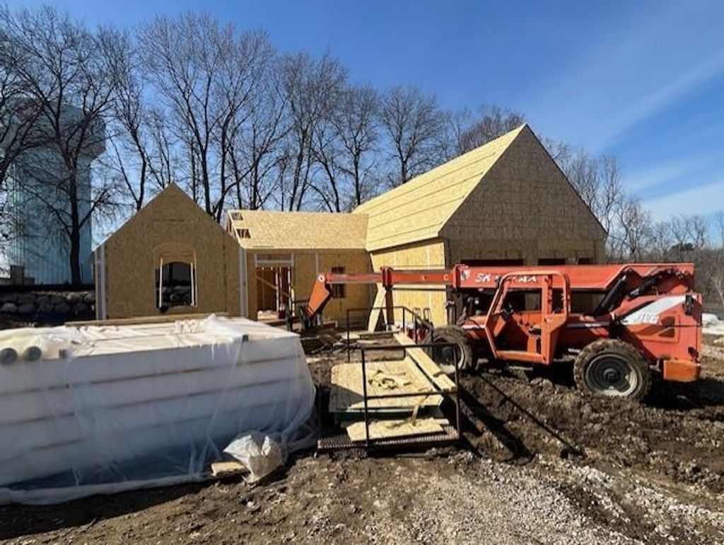 Photo of 2683 Lakeview Court, Saint Paul, MN 55117 (MLS # 7029942)