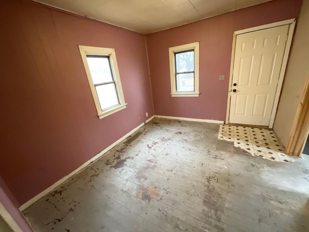 Photo of 1206 12th Street NW, Austin, MN 55912 (MLS # 6819017)