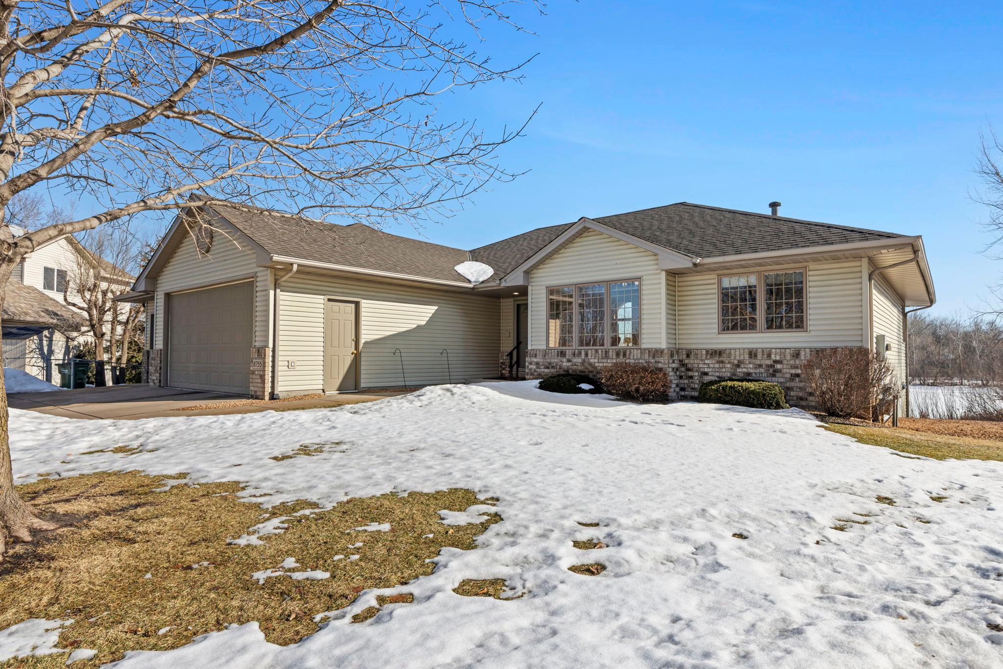 8755 Coral Sea Court NE