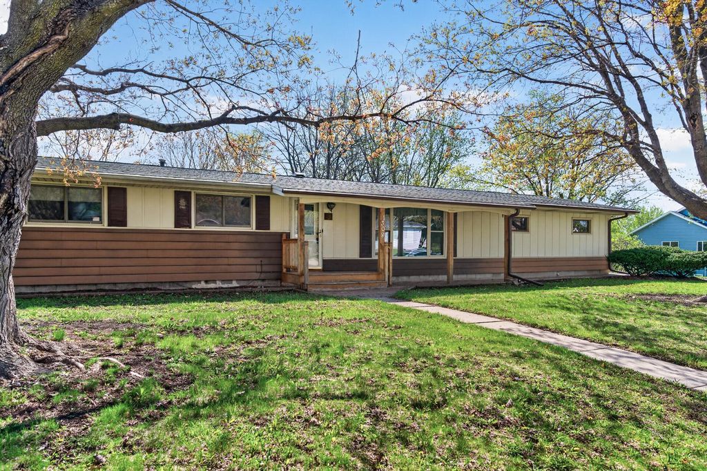 Photo of 1308 4th Avenue, Howard Lake, MN 55349 (MLS # 7064076)