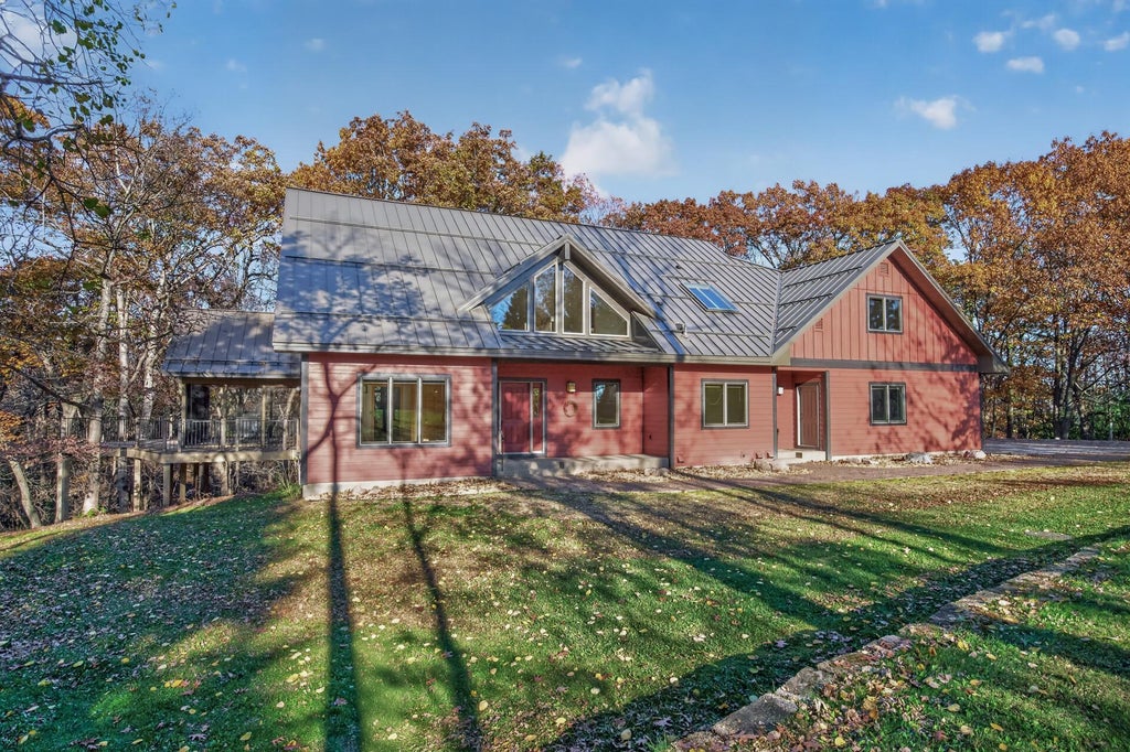 Photo of 1535 Neal Avenue Court N, Lake Elmo, MN 55042 (MLS # 7153994)