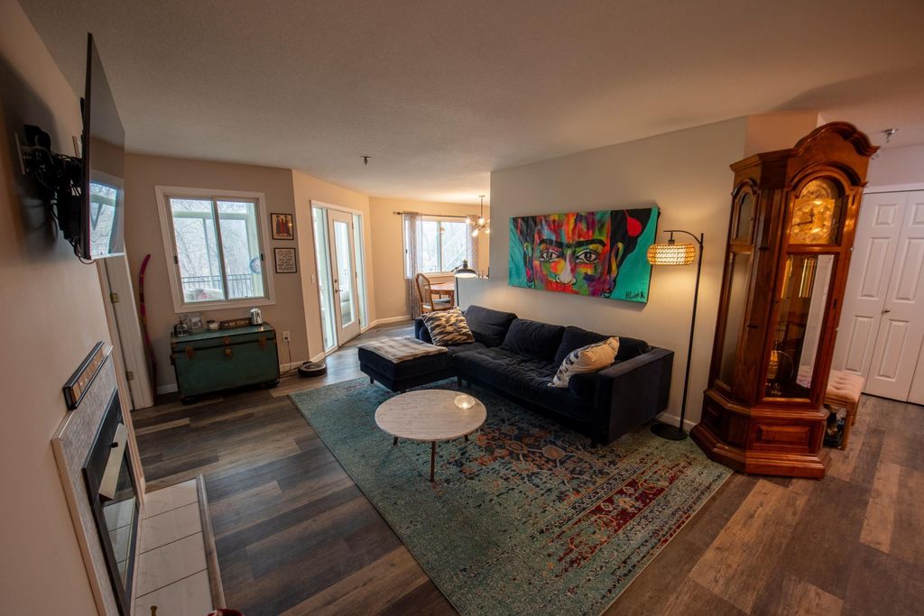 Photo of 2550 Concord Way, Mendota Heights, MN 55120 (MLS # 7039378)