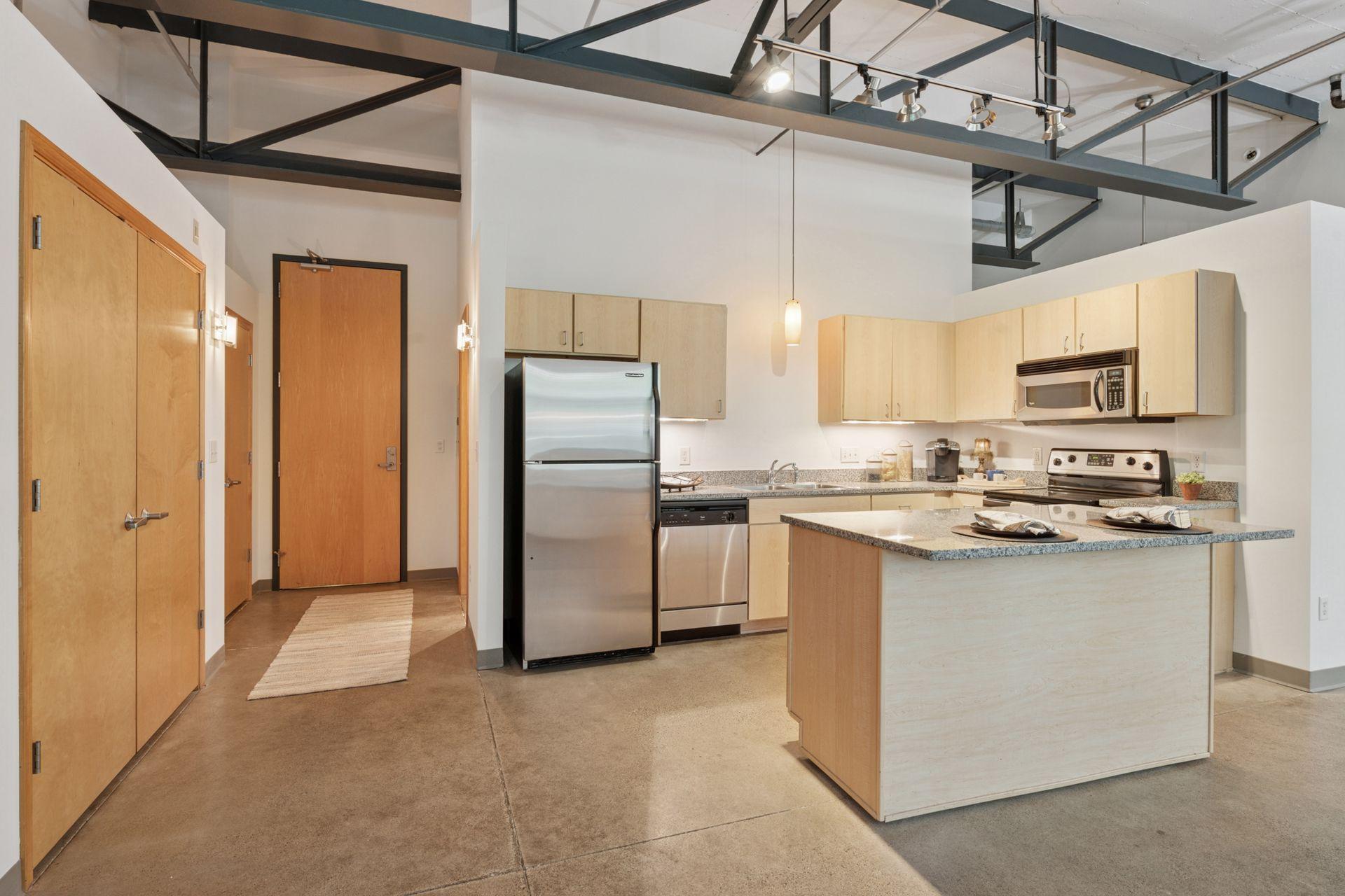 111 E Franklin Avenue 215