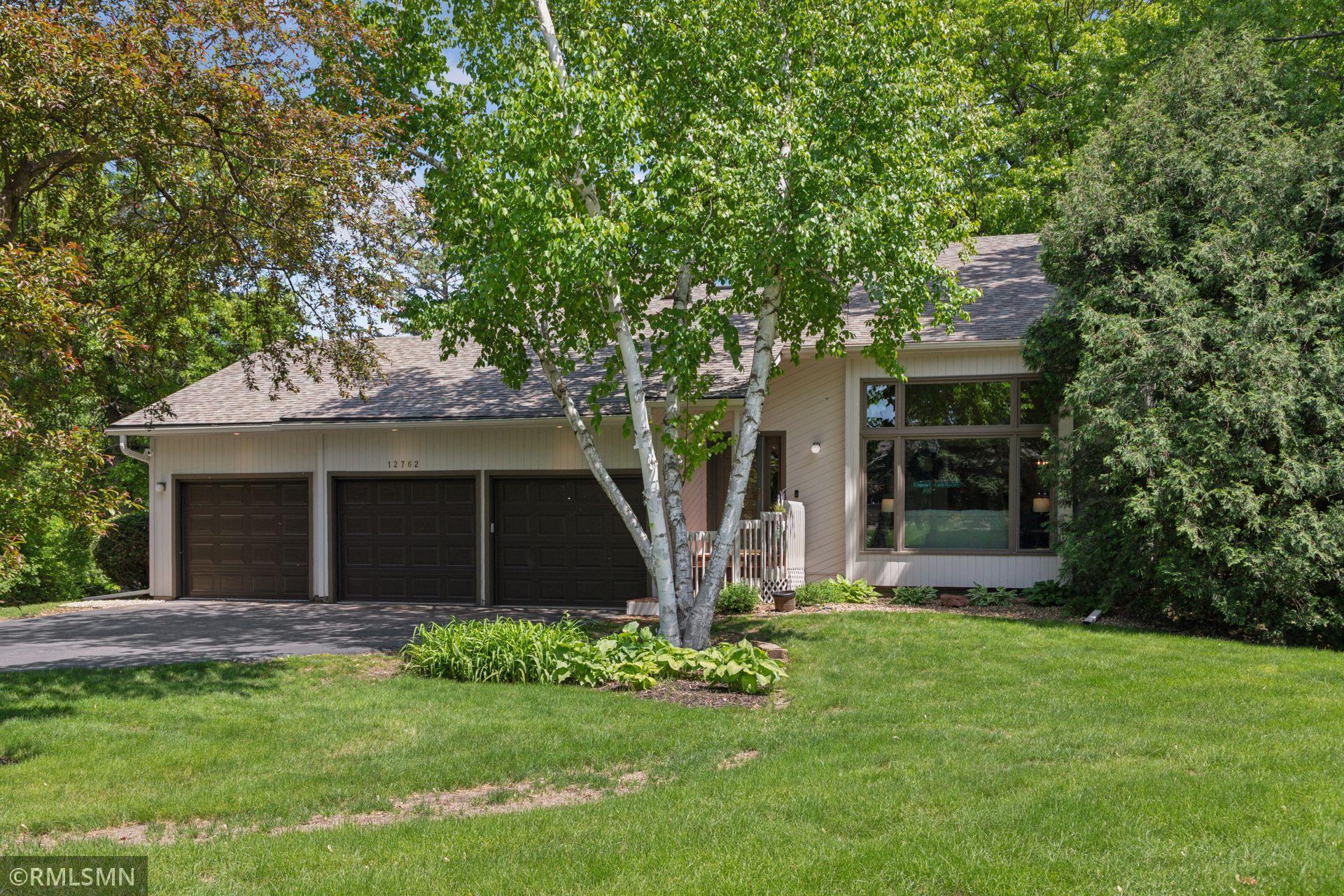 12762 Foliage Avenue