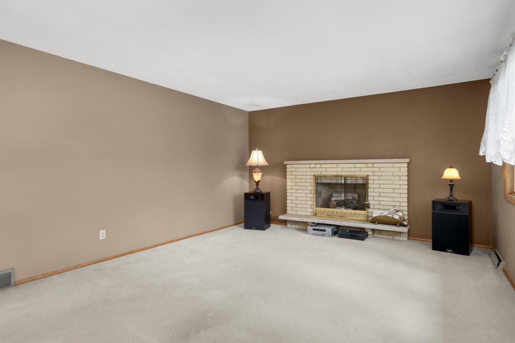 Photo of 8033 Douglas Drive N, Brooklyn Park, MN 55443 (MLS # 7133935)