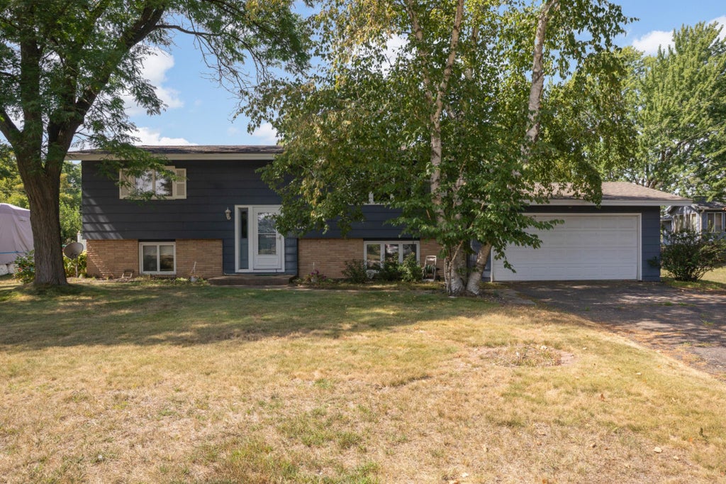 Photo of 8033 Douglas Drive N, Brooklyn Park, MN 55443 (MLS # 7133935)