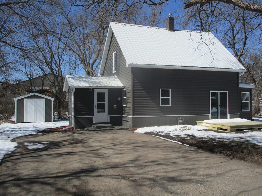 Photo of 704 Prairie Lane SW, Alexandria, MN 56308 (MLS # 7049902)
