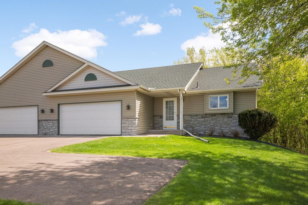 Photo of 7901 15th Street N, Oakdale, MN 55128 (MLS # 7072125)