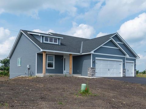 946 Prestwick Drive Belle Plaine MN 56011