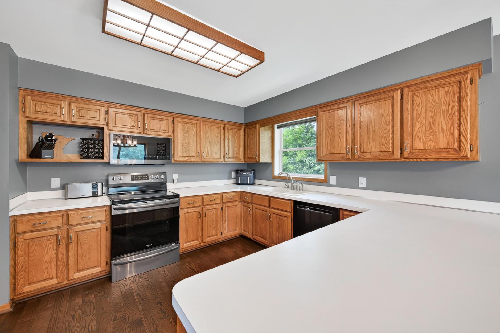 8045 59th Street N