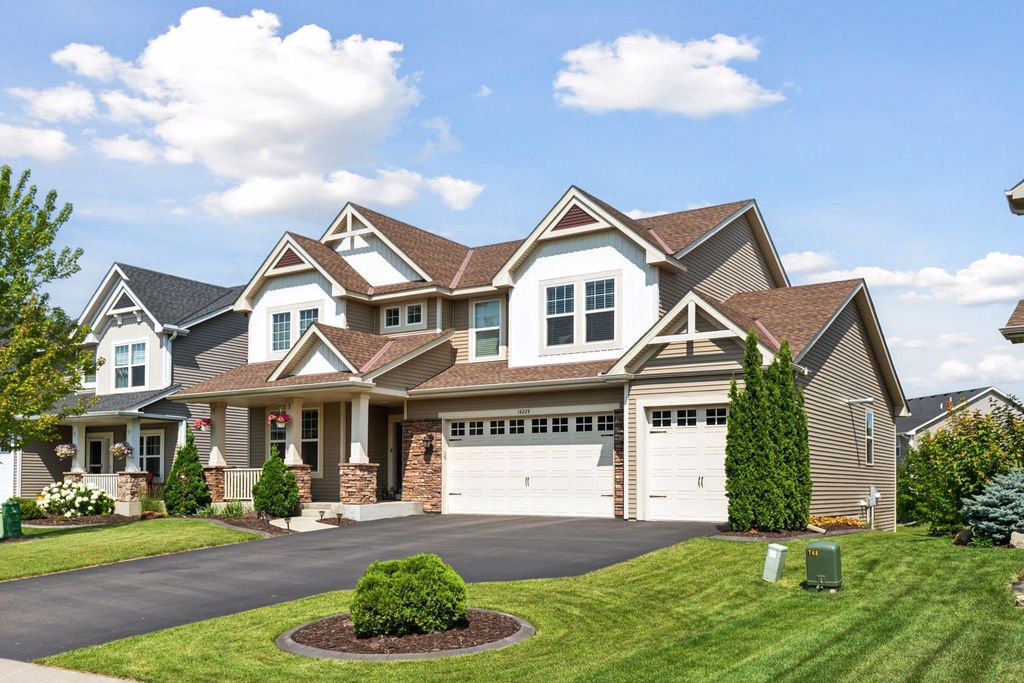 Photo of 14224 Aldborough Avenue, Rosemount, MN 55068 (MLS # 7028838)