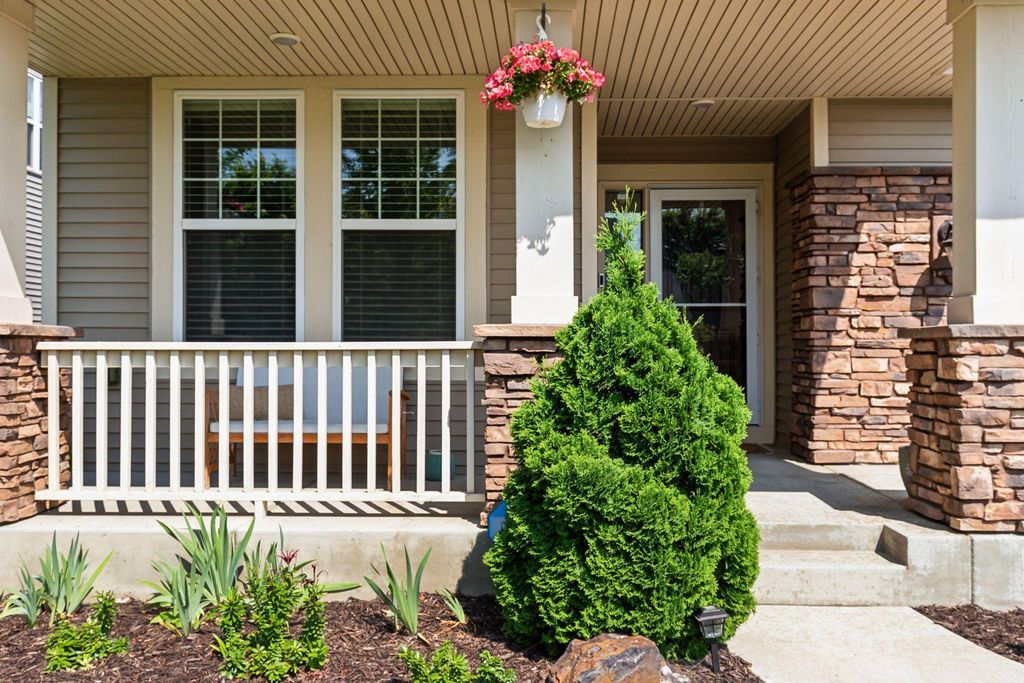 Photo of 14224 Aldborough Avenue, Rosemount, MN 55068 (MLS # 7028838)