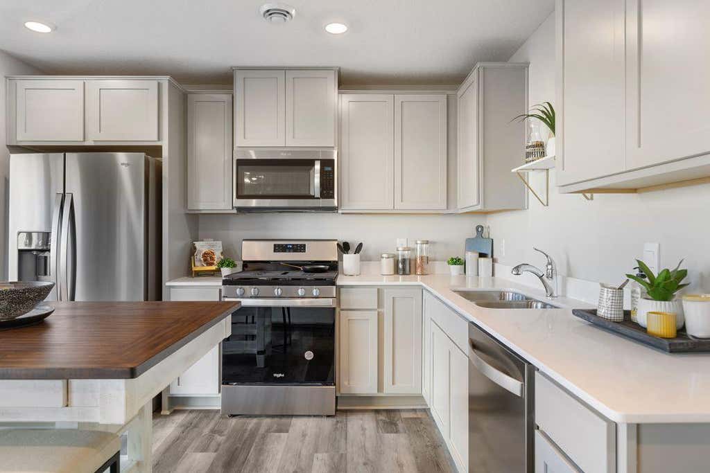 Photo of 13733 Victoria Meadows Court, Rosemount, MN 55068 (MLS # 7101265)