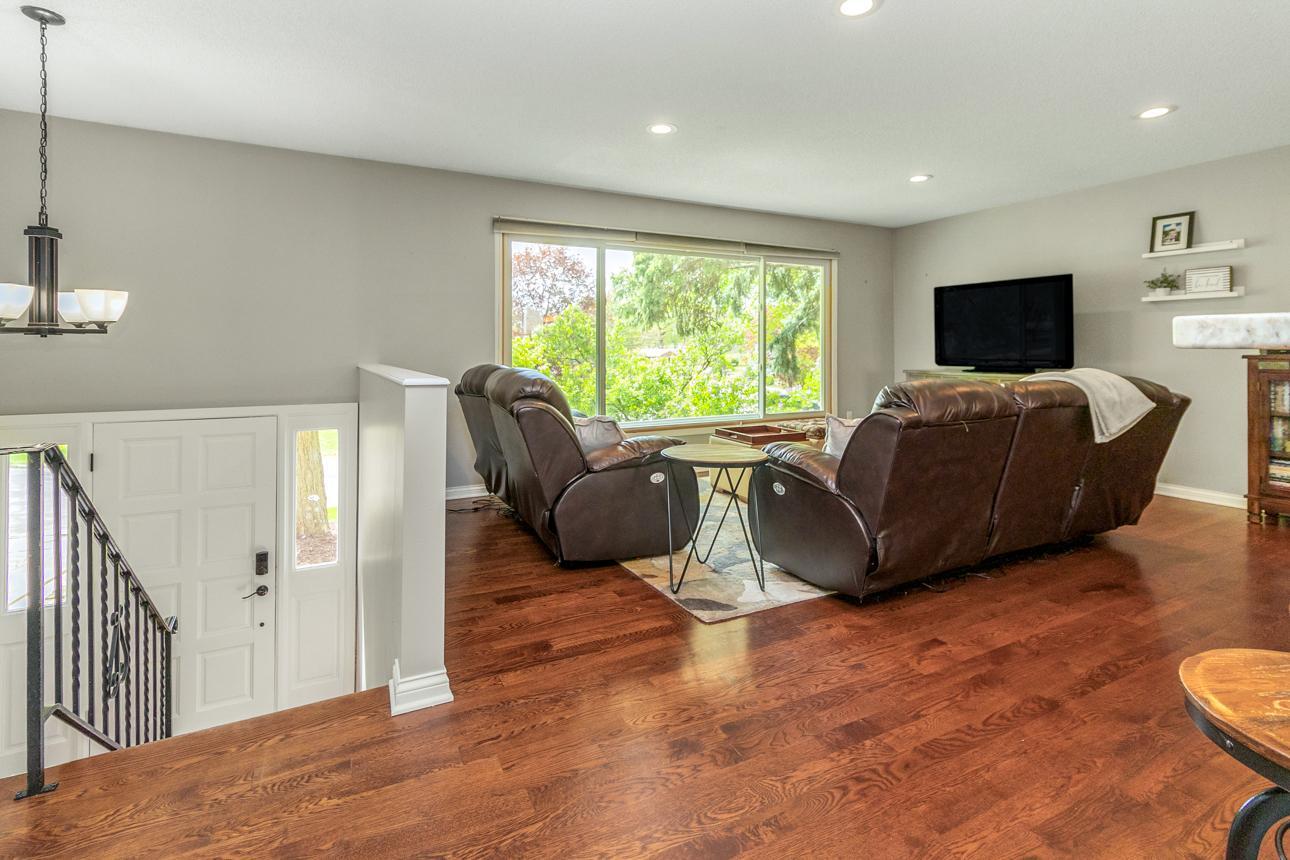 2220 Bossard Drive