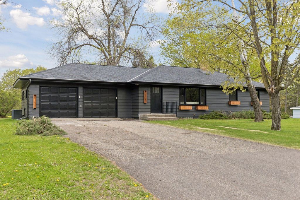 Photo of 1610 Garland Lane N, Plymouth, MN 55447 (MLS # 7066983)