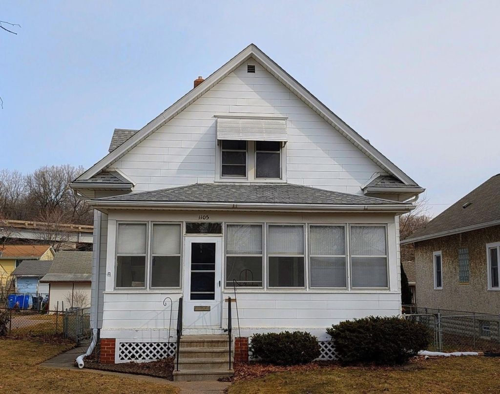 Photo of 1105 Pleasant Avenue, Saint Paul, MN 55102 (MLS # 7041753)