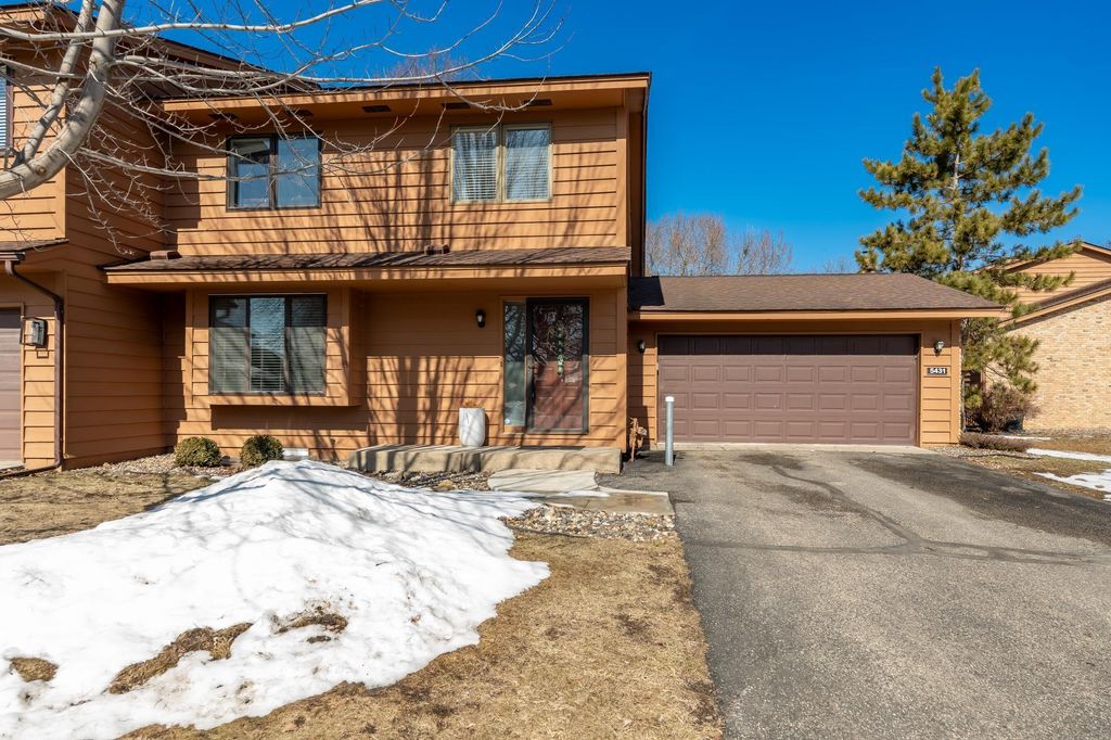Photo of 5431 Upper 147th Street W, Apple Valley, MN 55124 (MLS # 7040794)