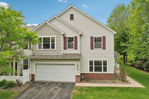 1548 Liberty Circle Shakopee MN 55379