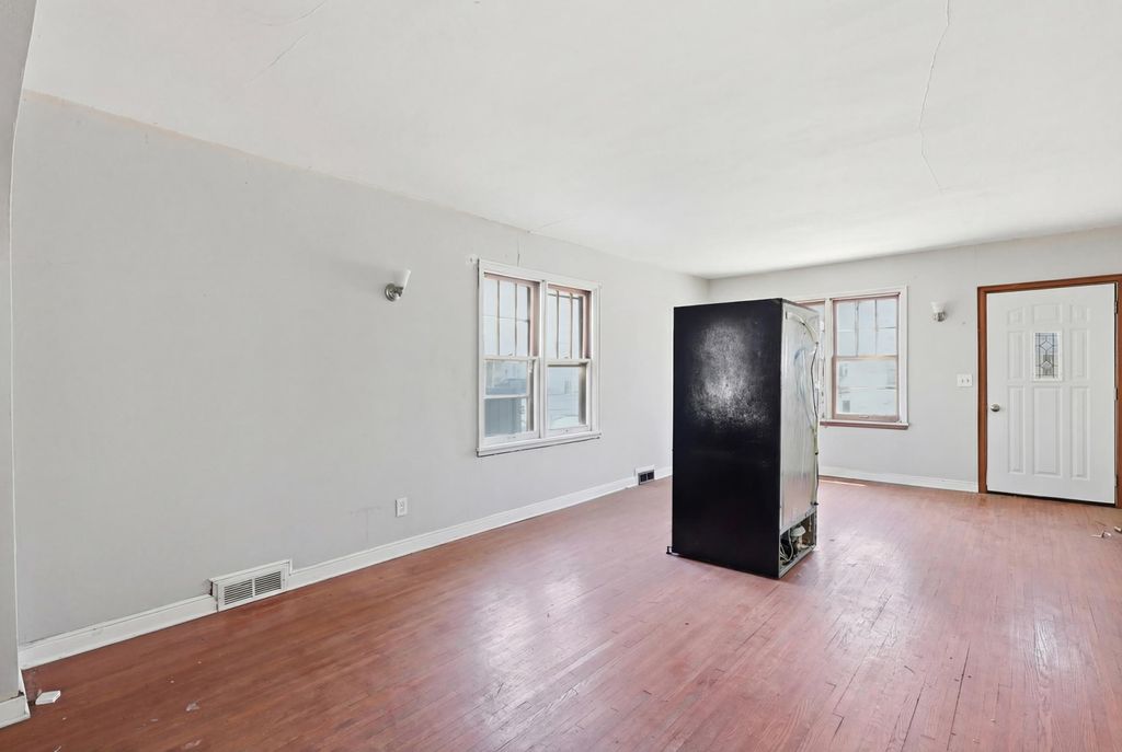 Photo of 624 3rd Street, Farmington, MN 55024 (MLS # 7047635)