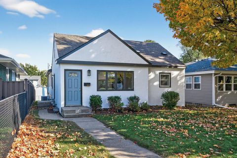 Photo of 1205 8th Avenue S, South Saint Paul, MN 55075 (MLS # 6809299)