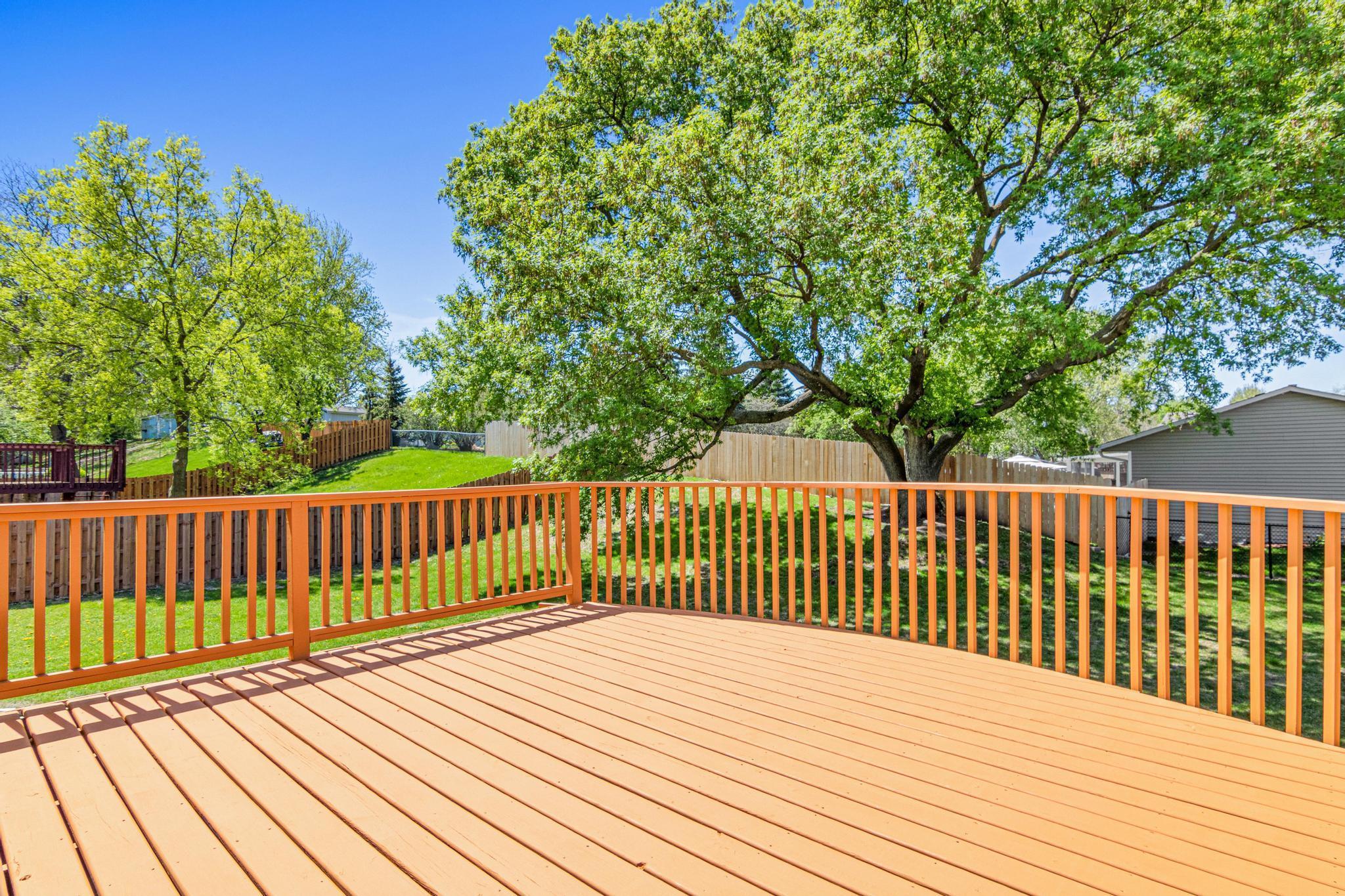 15705 Hannover Path