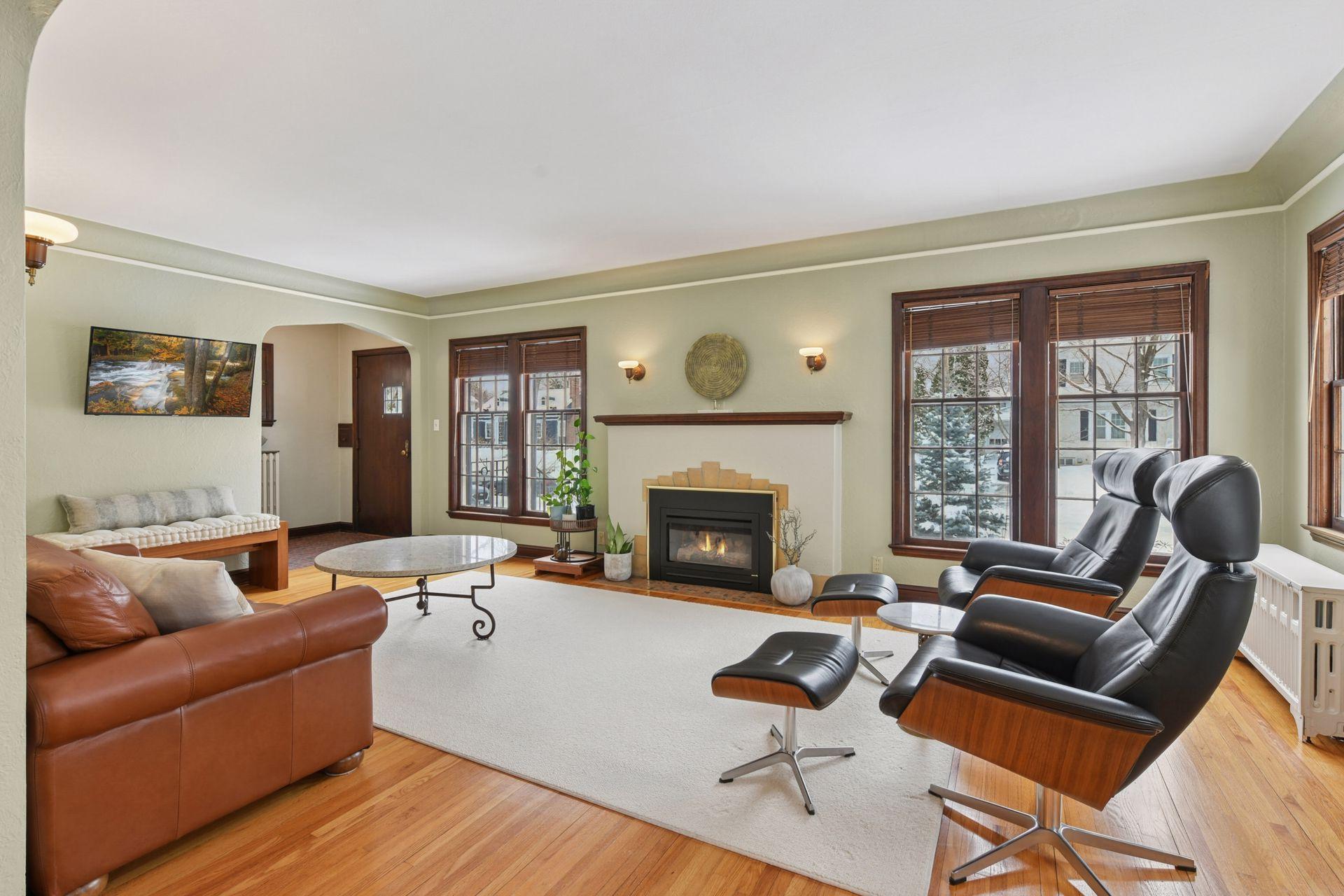 5152 Thomas Avenue S