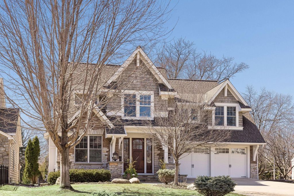 Photo of 5228 Halifax Avenue S, Edina, MN 55424 (MLS # 7053958)