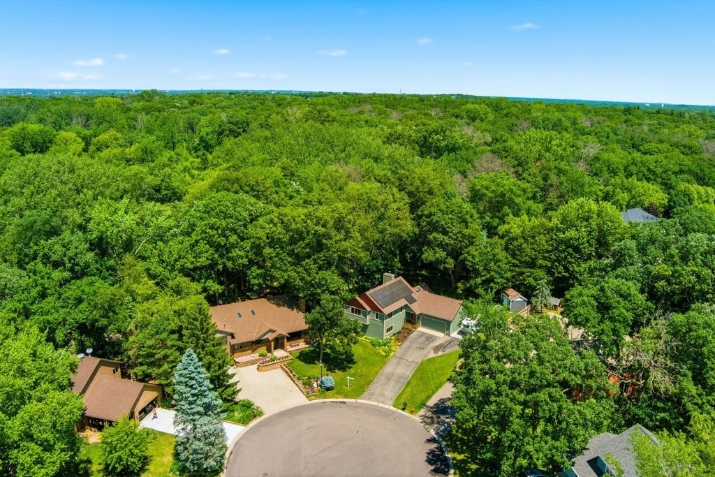 Photo of 12568 Everest Court E, Apple Valley, MN 55124 (MLS # 7096146)