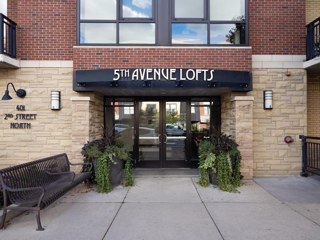 Photo of 401 N 2nd Street #321, Minneapolis, MN 55401 (MLS # 7142243)