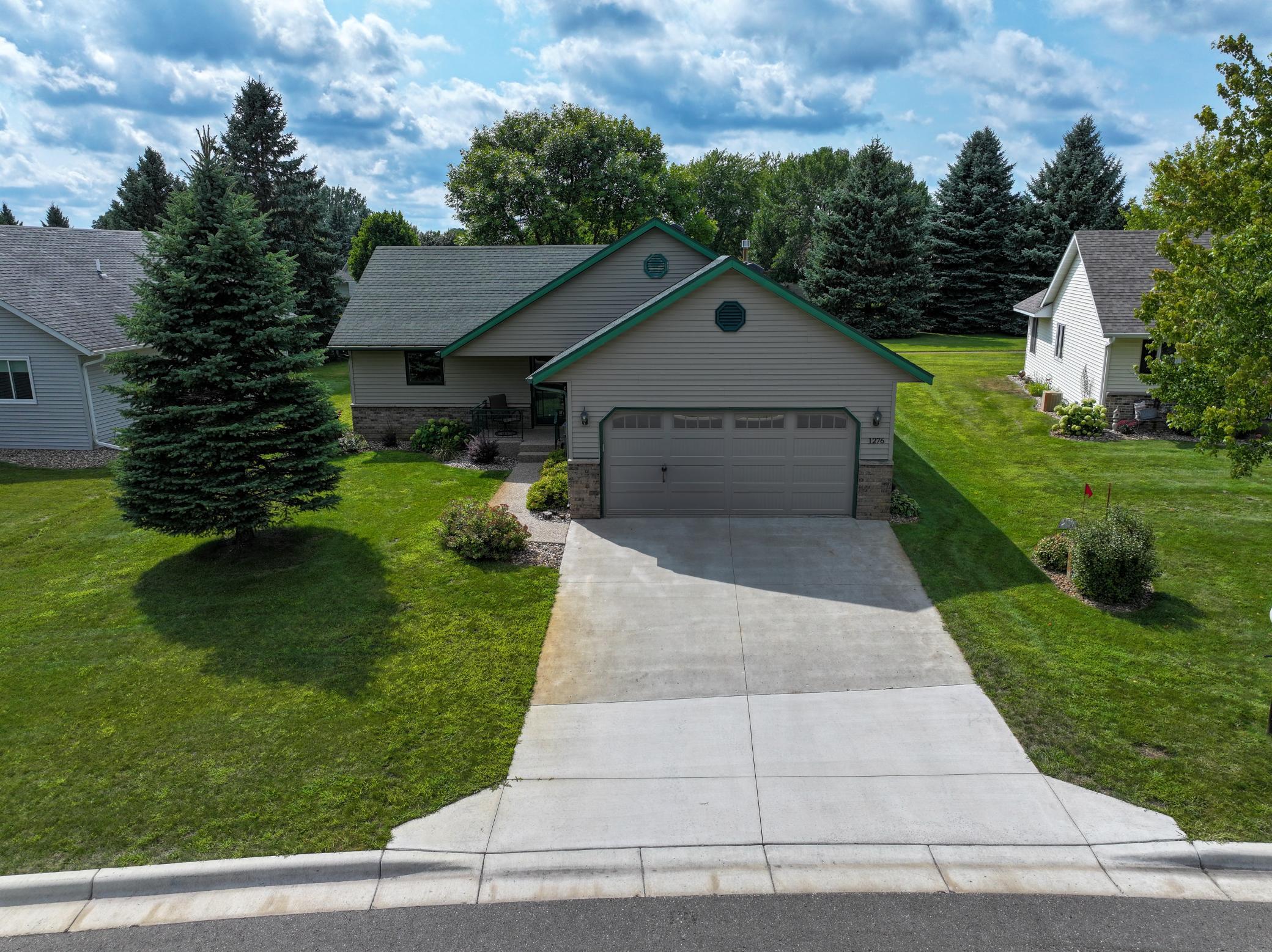 1276 Westbrook Circle