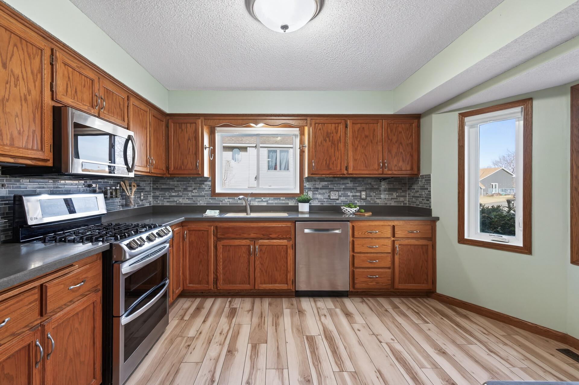 3434 134th Avenue NW