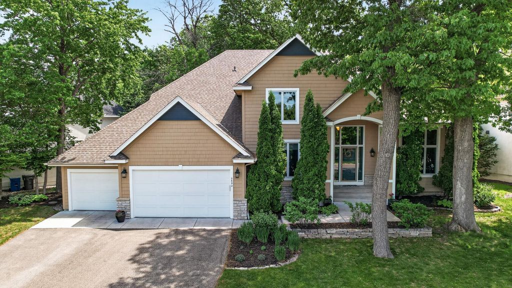 Photo of 3690 Yuma Lane N, Plymouth, MN 55446 (MLS # 7072831)