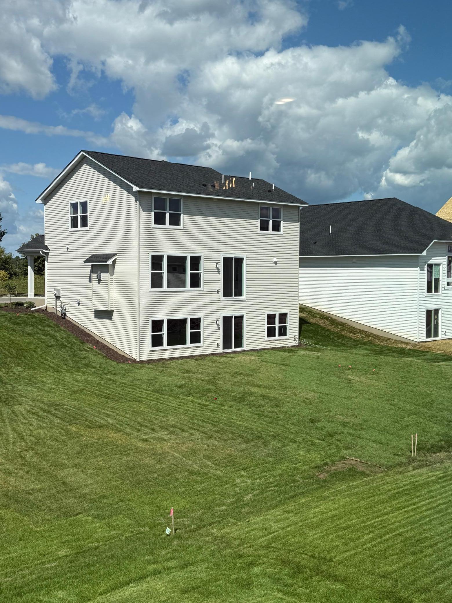 3445 Linden Ave Court N