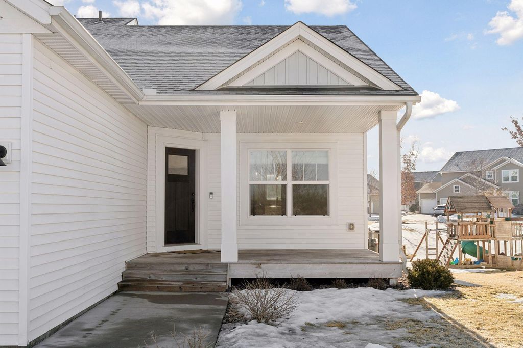 Photo of 2836 129th Lane NE, Blaine, MN 55449 (MLS # 6790945)