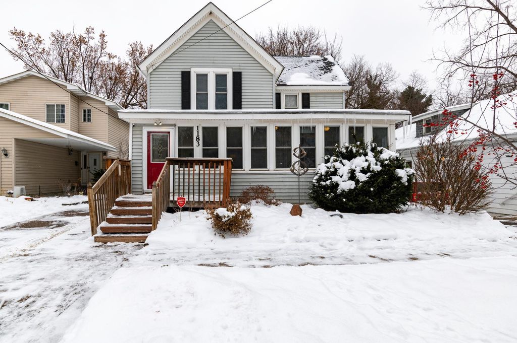 Photo of 1183 Hancock Street, Saint Paul, MN 55106 (MLS # 6818766)