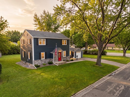 8141 13TH AVE S, BLOOMINGTON, MN 55425 - Image 54aa465c10877d4dcfe0e1f5d8bb6a8d/1236882957
