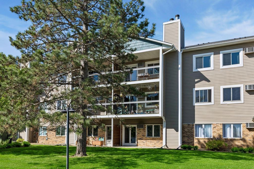 Photo of 7624 157th Street W #307, Apple Valley, MN 55124 (MLS # 7075681)