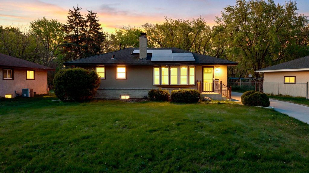 Photo of 5918 Admiral Lane N, Brooklyn Center, MN 55429 (MLS # 7018687)