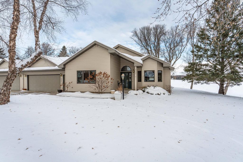Photo of 2207 Brookwood Court, Fergus Falls, MN 56537 (MLS # 7000145)