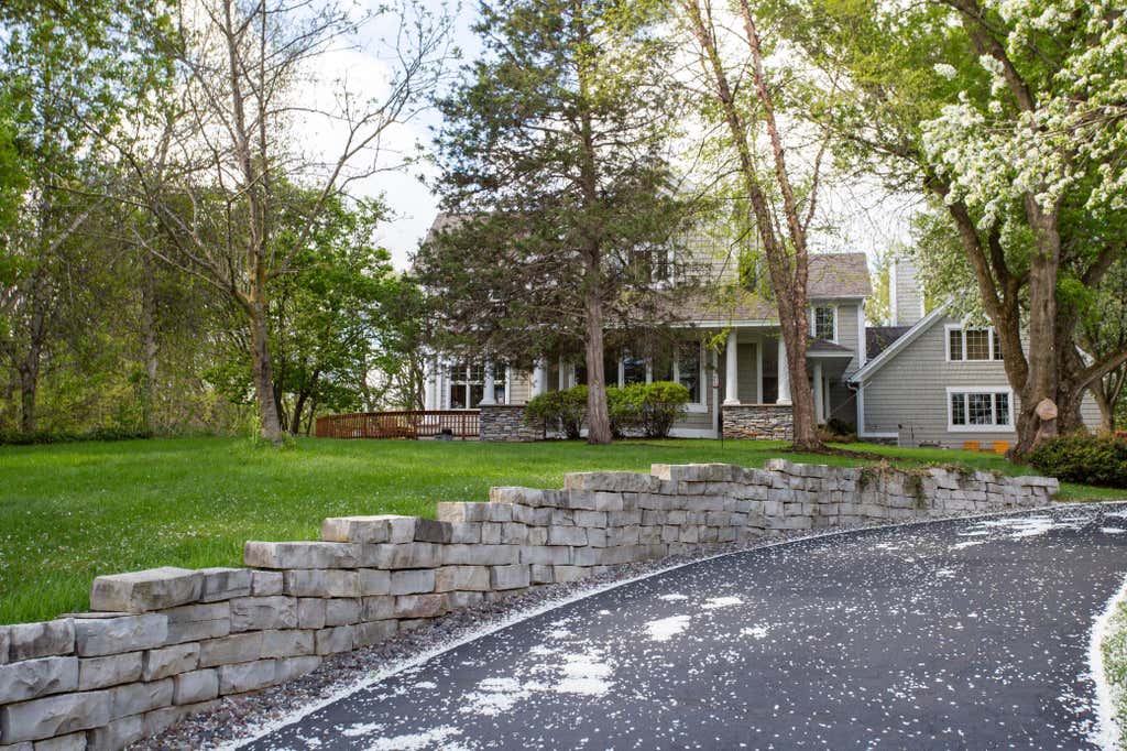 Photo of 15285 Palomino Trail N, Stillwater, MN 55082 (MLS # 7072249)
