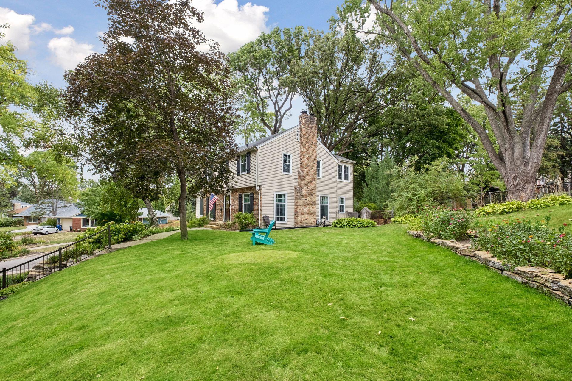 1995 Norfolk Avenue