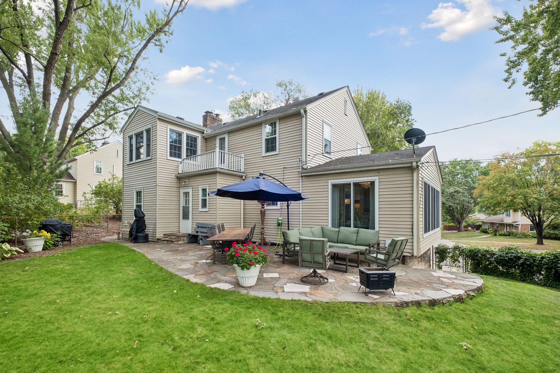 1995 Norfolk Avenue