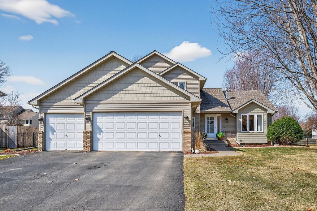 Photo of 9020 Tamarack Lane, Rockford, MN 55373 (MLS # 7008619)