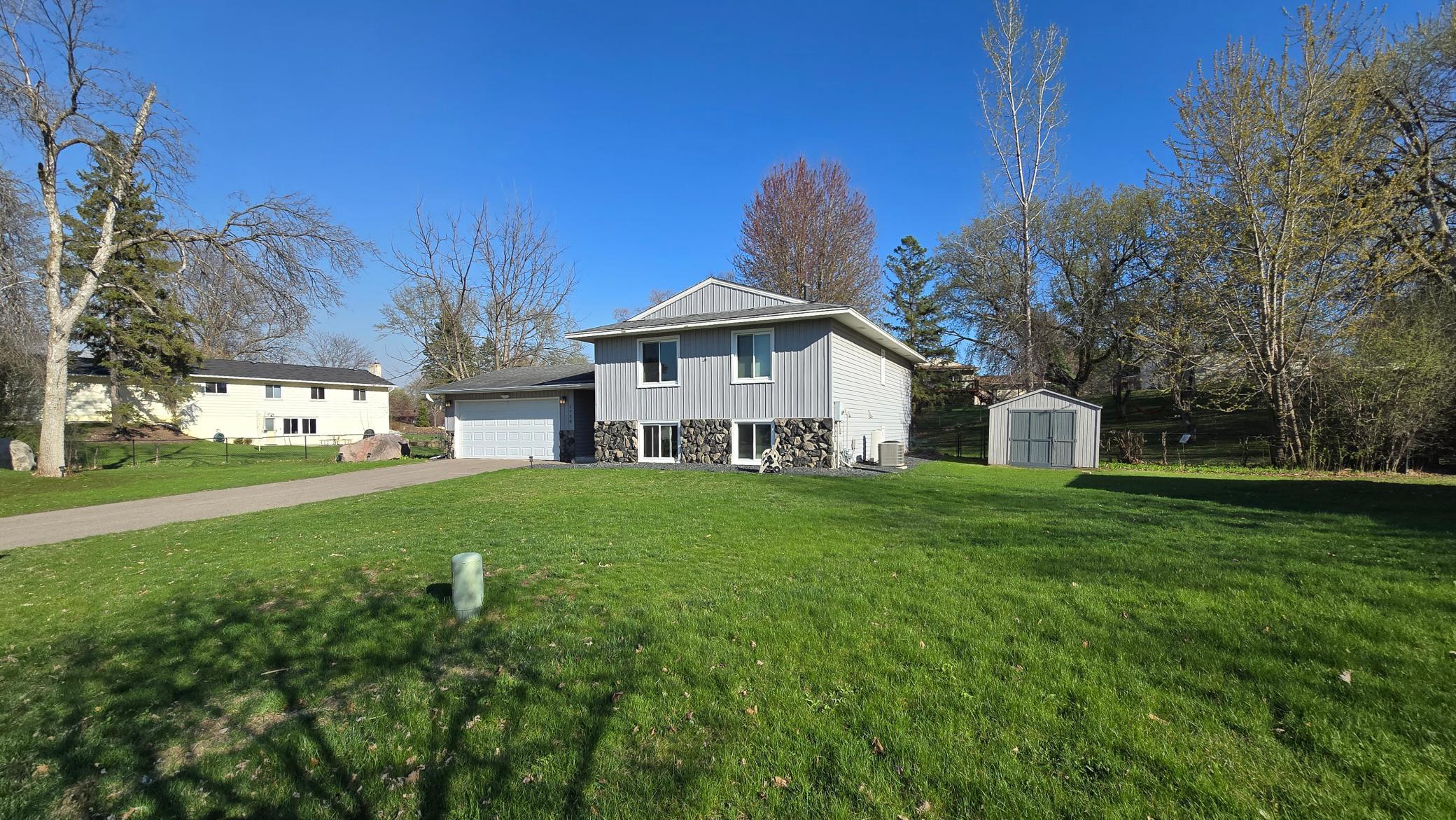 1738 Palisade Circle